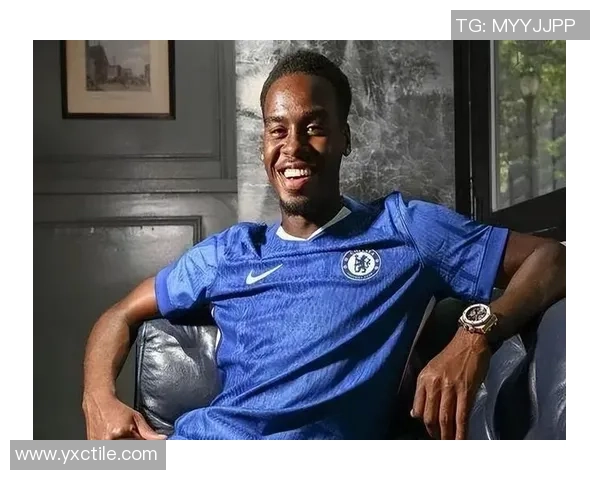 足球明星魔怔瞬间大集合让你领略他们的独特魅力与风采